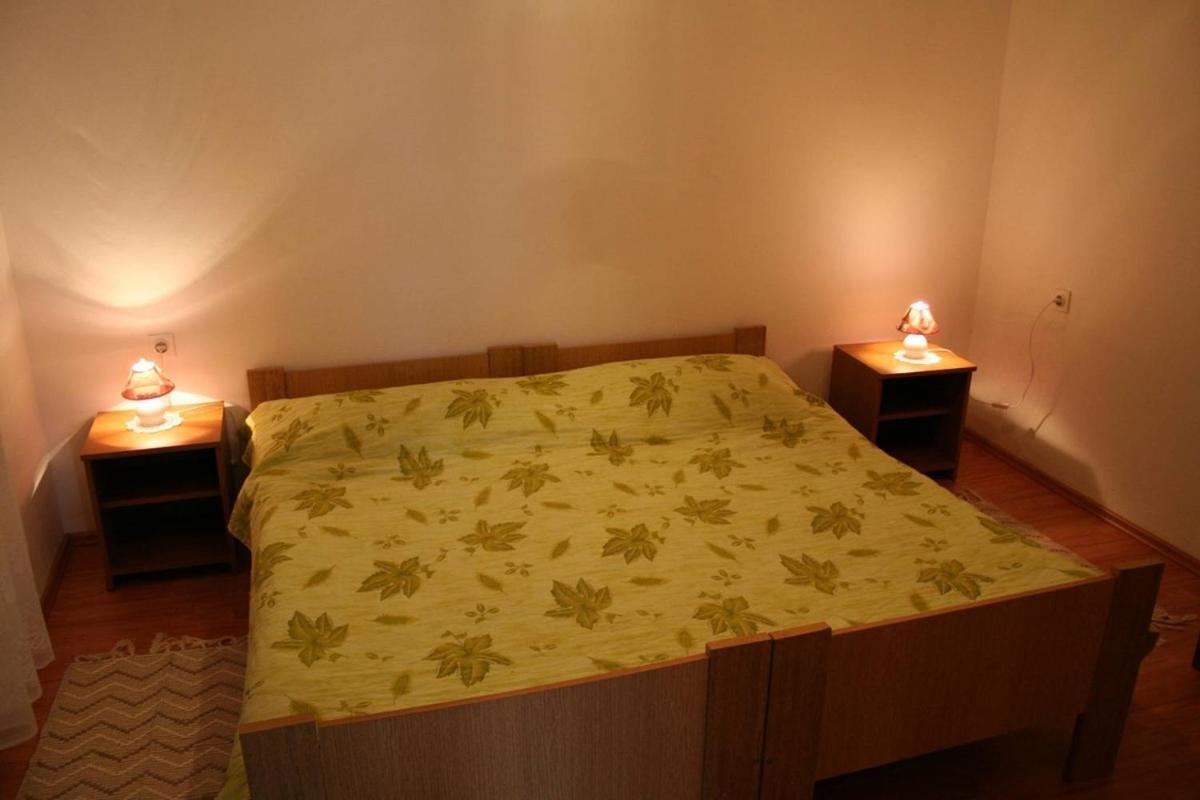 Apartments Susy Pula Ngoại thất bức ảnh